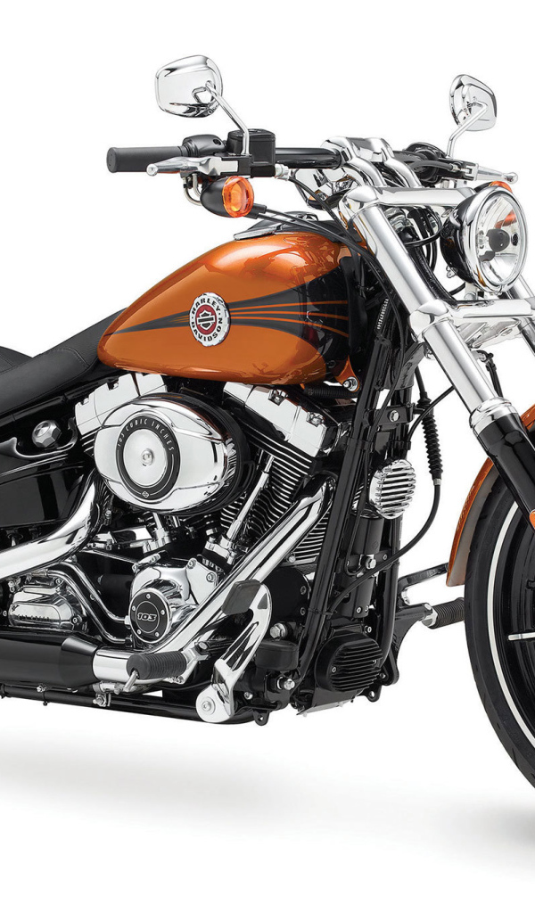 Новый надежный мотоцикл Harley-Davidson Softail Breakout
