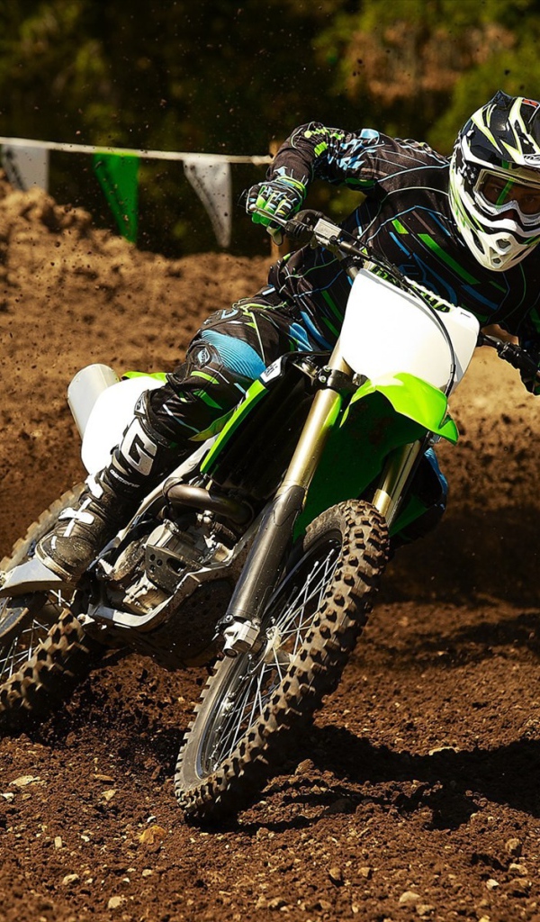 Популярный мотоцикл Kawasaki KX 450 F