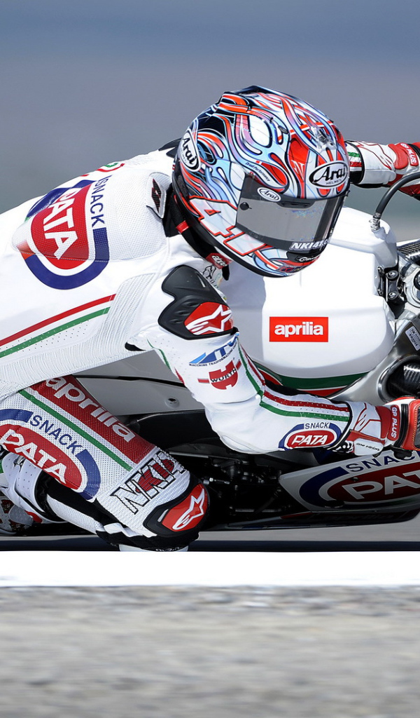 Гонщик на мотоцикле