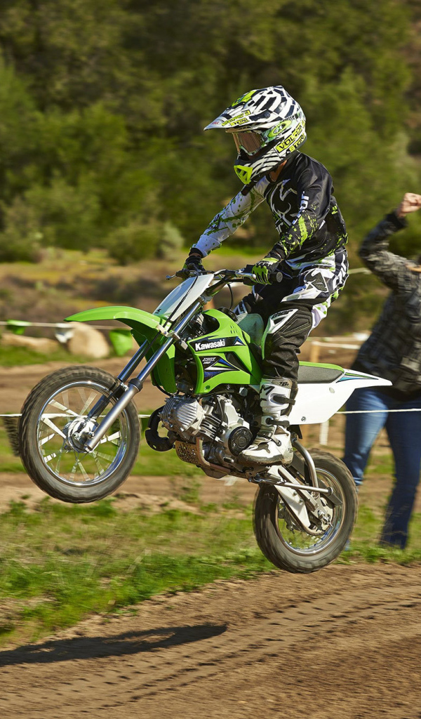 Надежный мотоцикл Kawasaki KLX 110