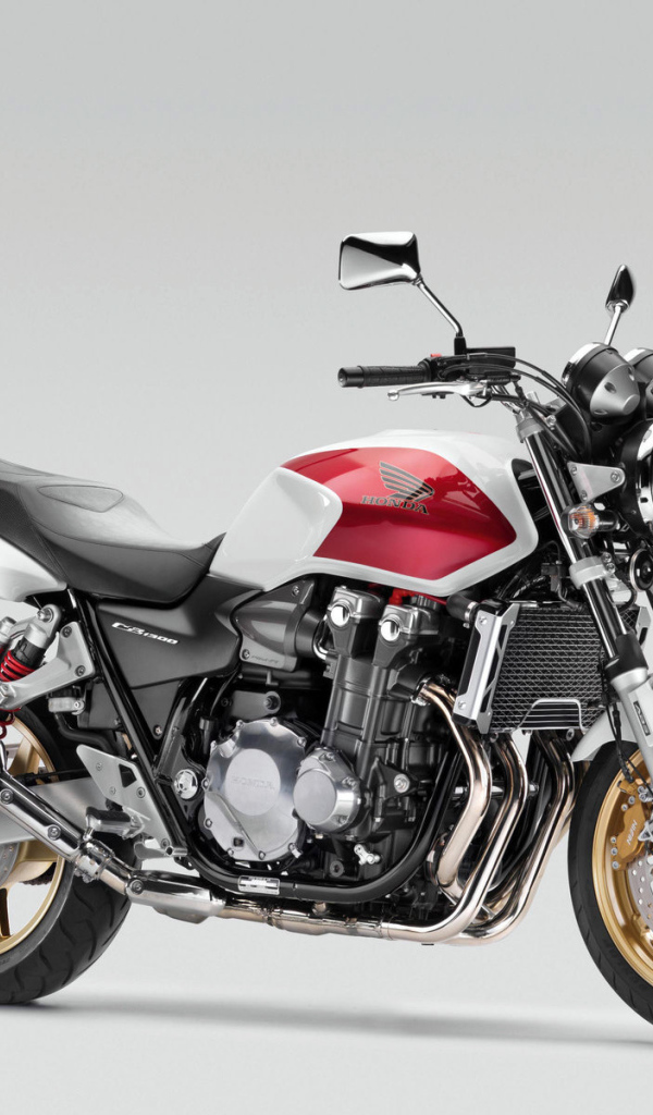 Надежный мотоцикл Suzuki GSF 1250 S