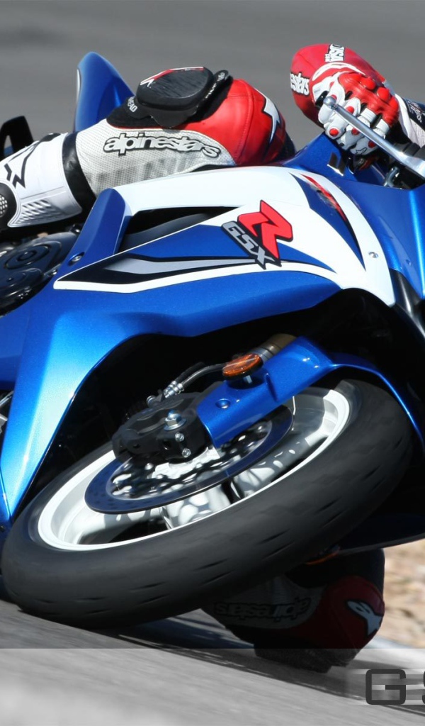 Надежный мотоцикл Suzuki GSX-R 600