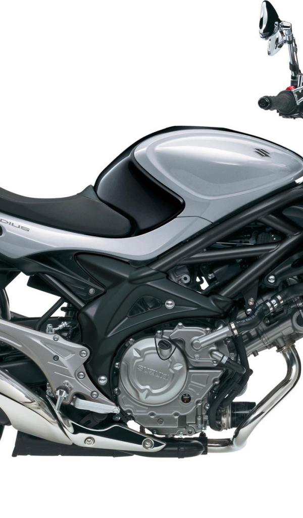 Надежный мотоцикл Suzuki  Inazuma