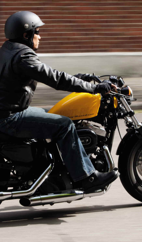 Тест-драйв мотоцикла Harley-Davidson XL 1200X Sportster Forty-Eight