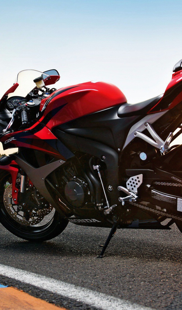 Тест-драйв мотоцикла Honda CBR 600 RR
