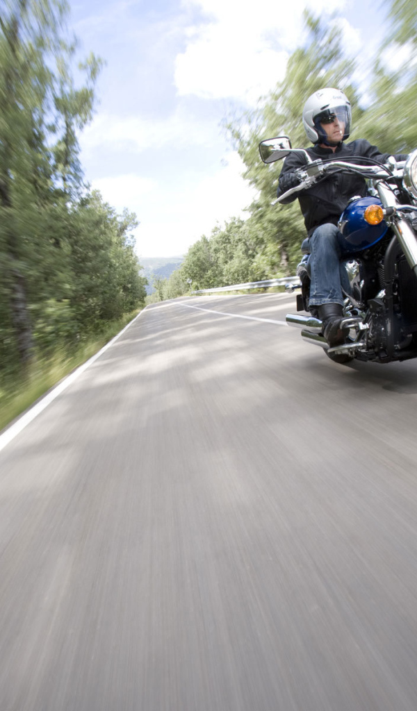 Тест-драйв мотоцикла Kawasaki VN 900 Classic