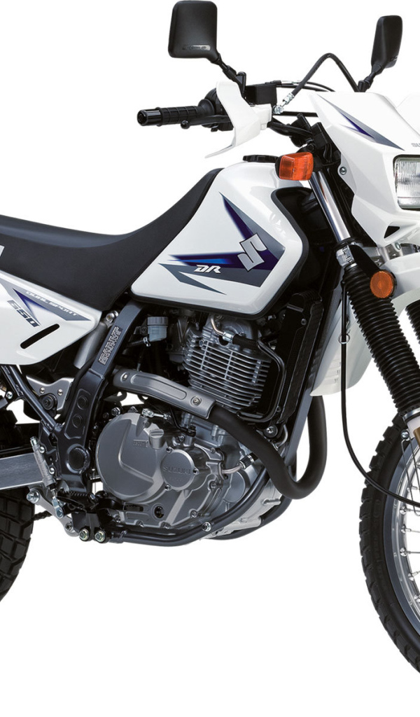 Test drive a motorcycle Suzuki DR 200 SE 