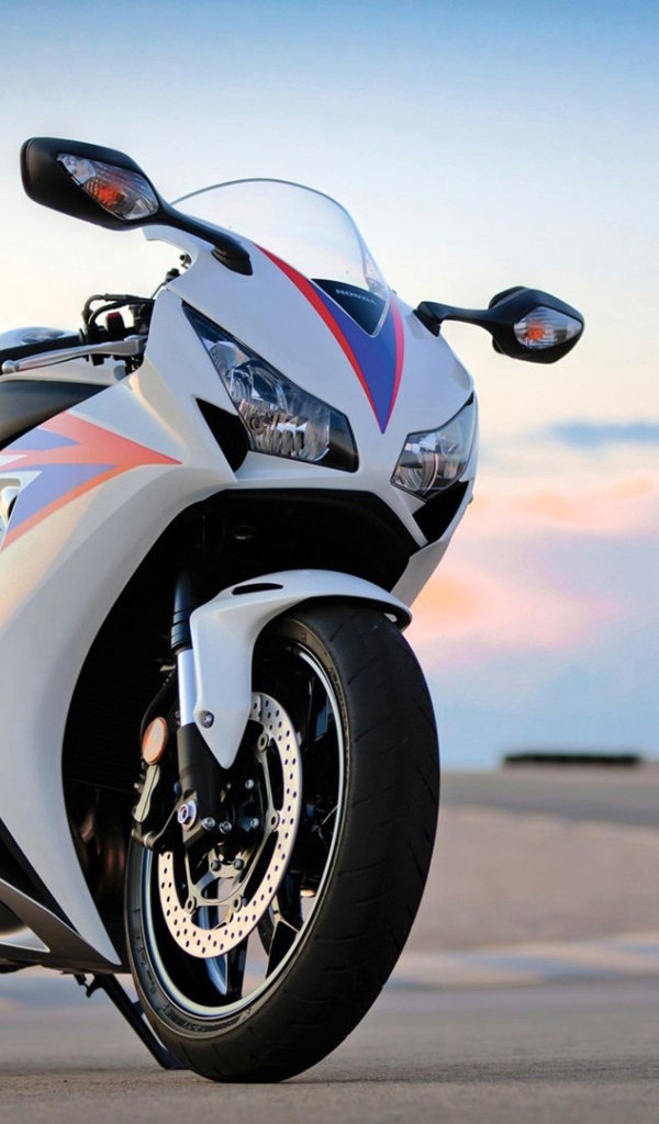 Мотоцикл Honda cbr 1000rr