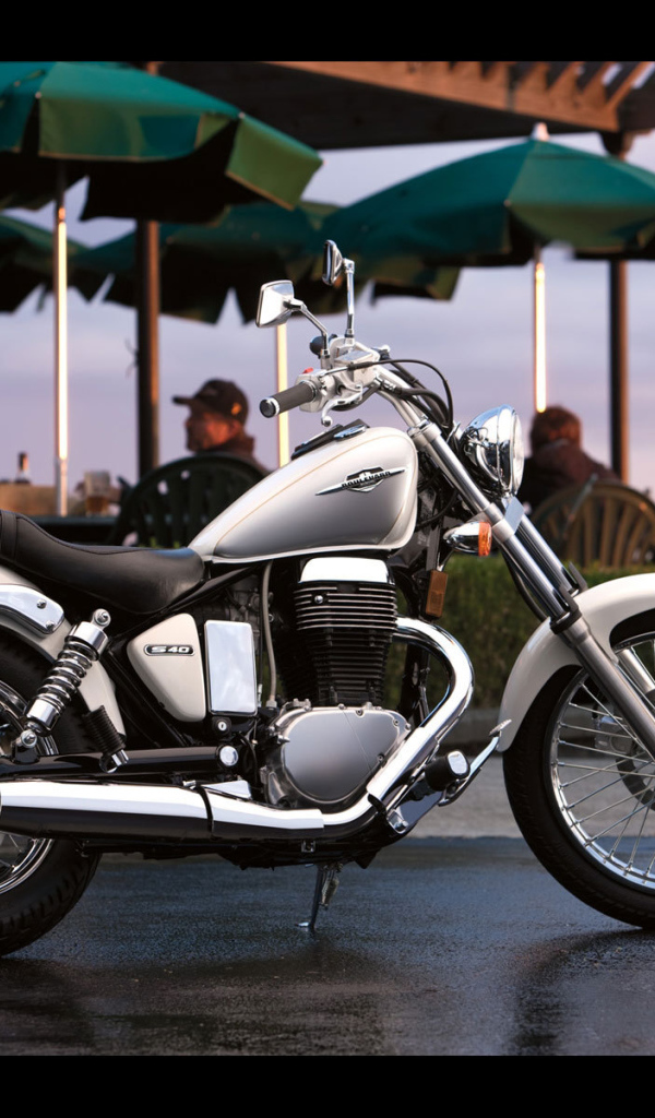 Новый мотоцикл Suzuki Boulevard S 40