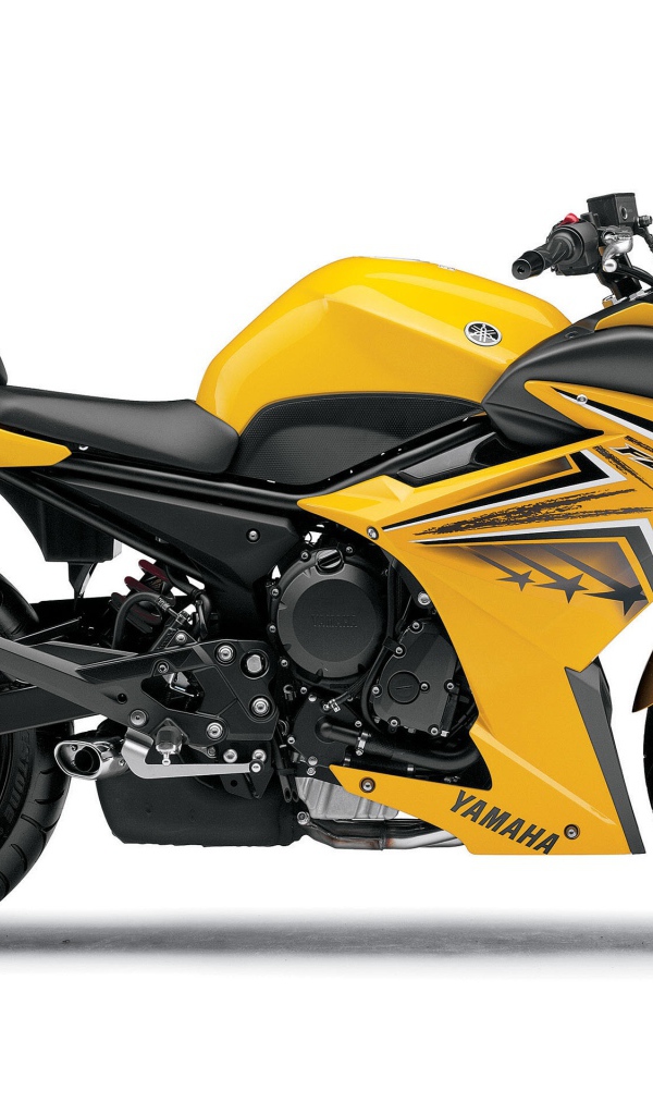 Желтый Yamaha fz6r