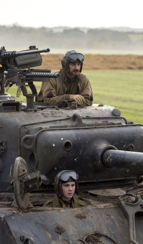 Брэд Питт в фильме Ярость