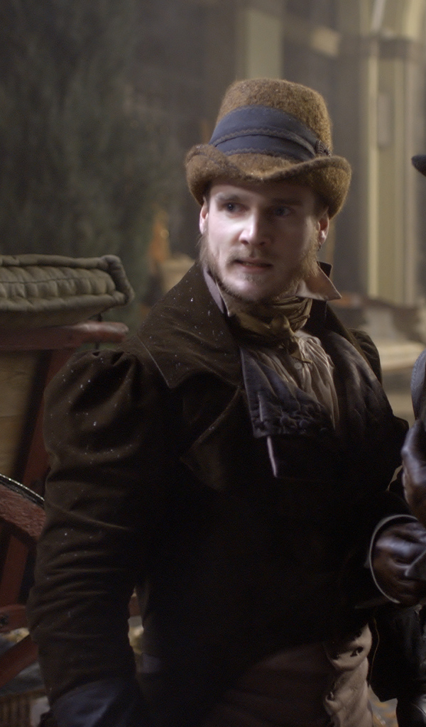 Известный фильм Красавица и чудовище 2014