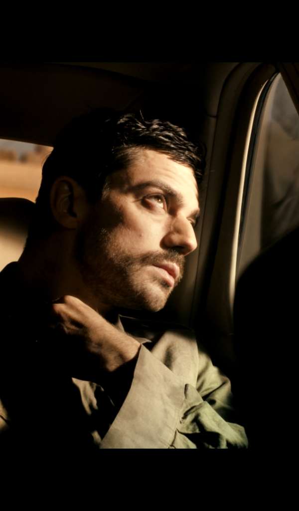 Кадр из фильма Двойник