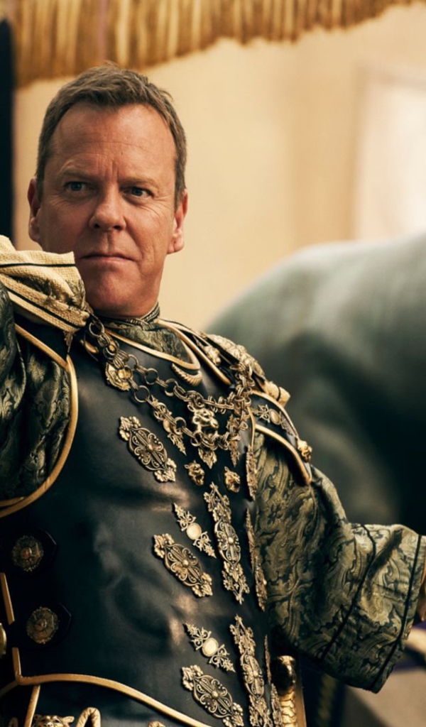 Интересный кинофильм Помпеи 2014