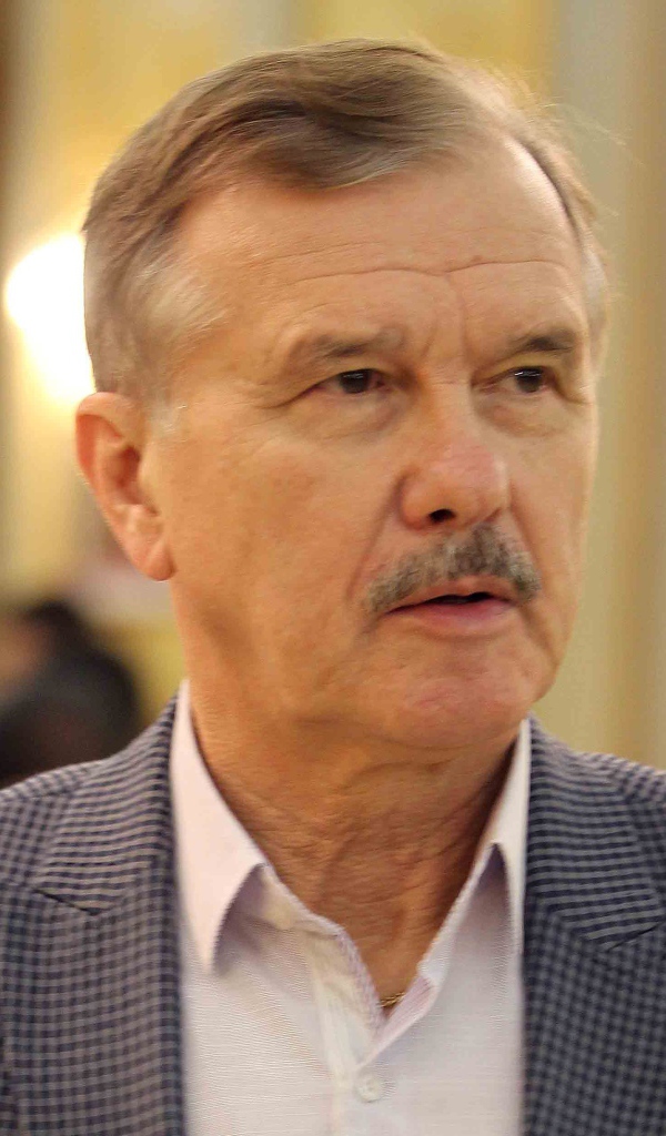 Рождённая революцией