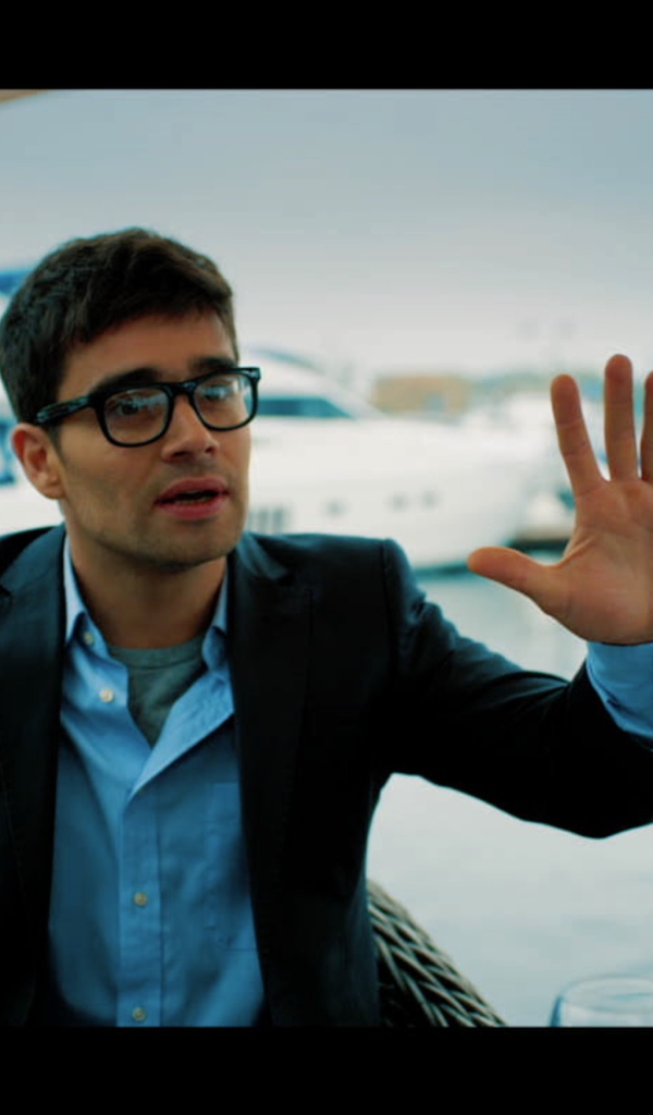   Одноклассники.ru НаCLICKай удачу главный герой