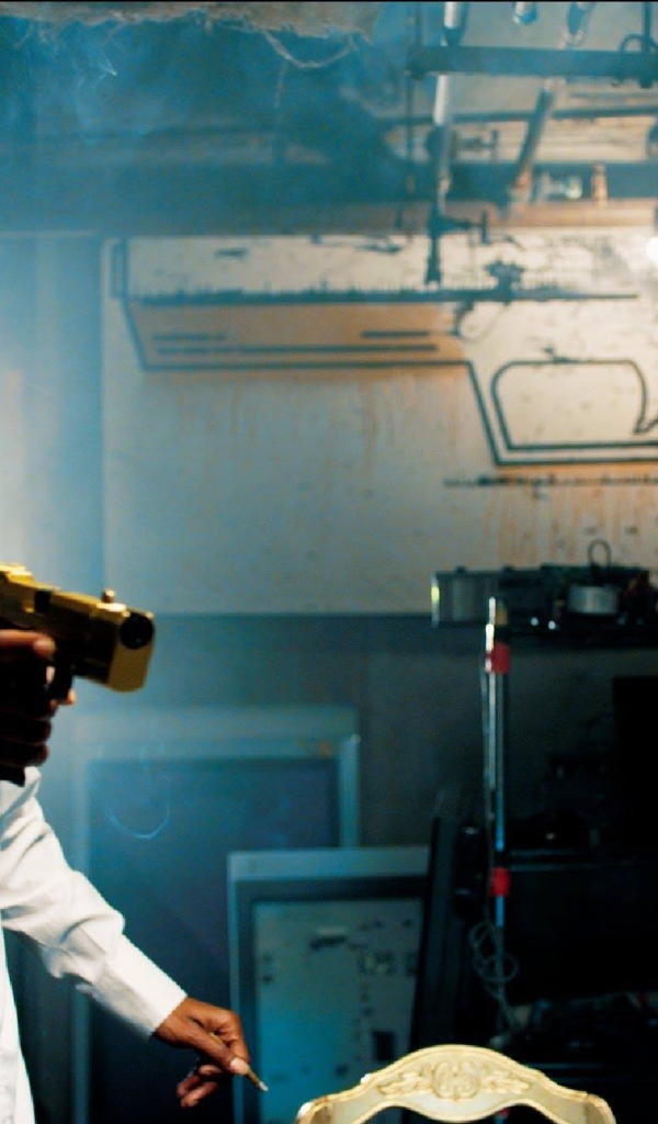 Одноклассники.ru НаCLICKай удачу угрожает пистолетом