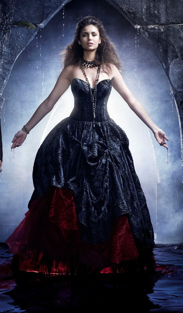  Дневники вампира