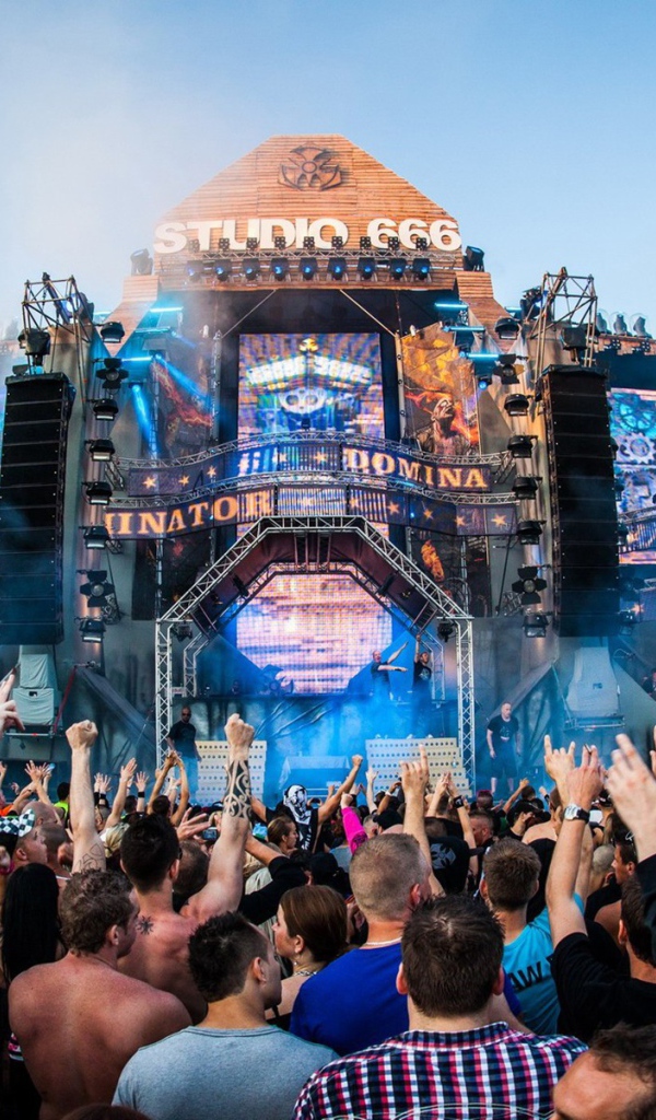 Концерт музыкальной группы