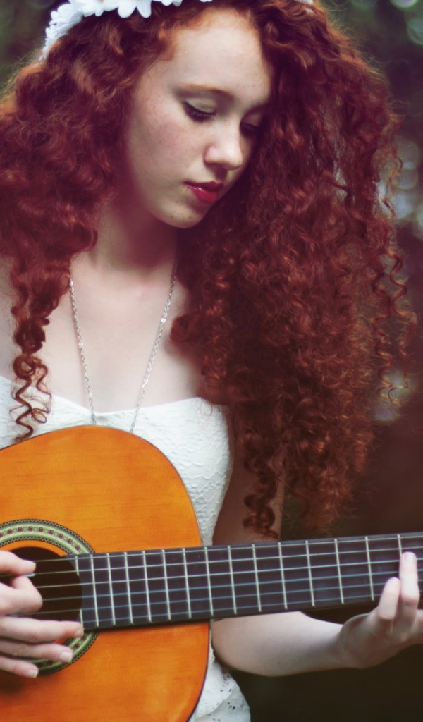 Pыжая бестия с гитарой