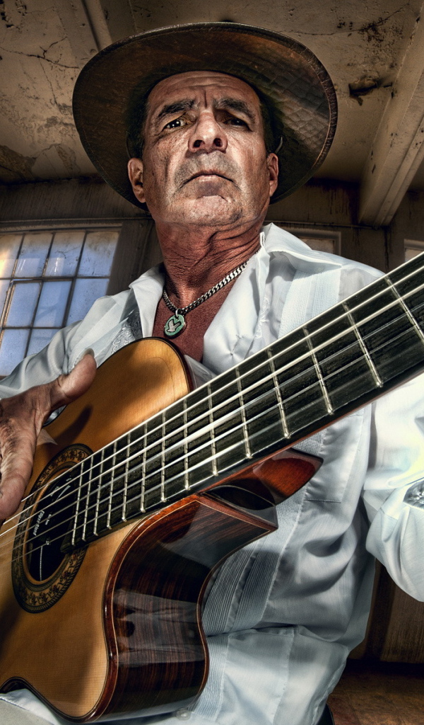 Старый гитарист