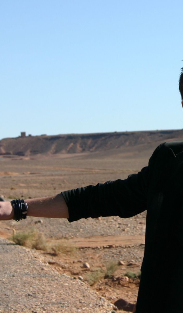 Дима Билан ловит машину