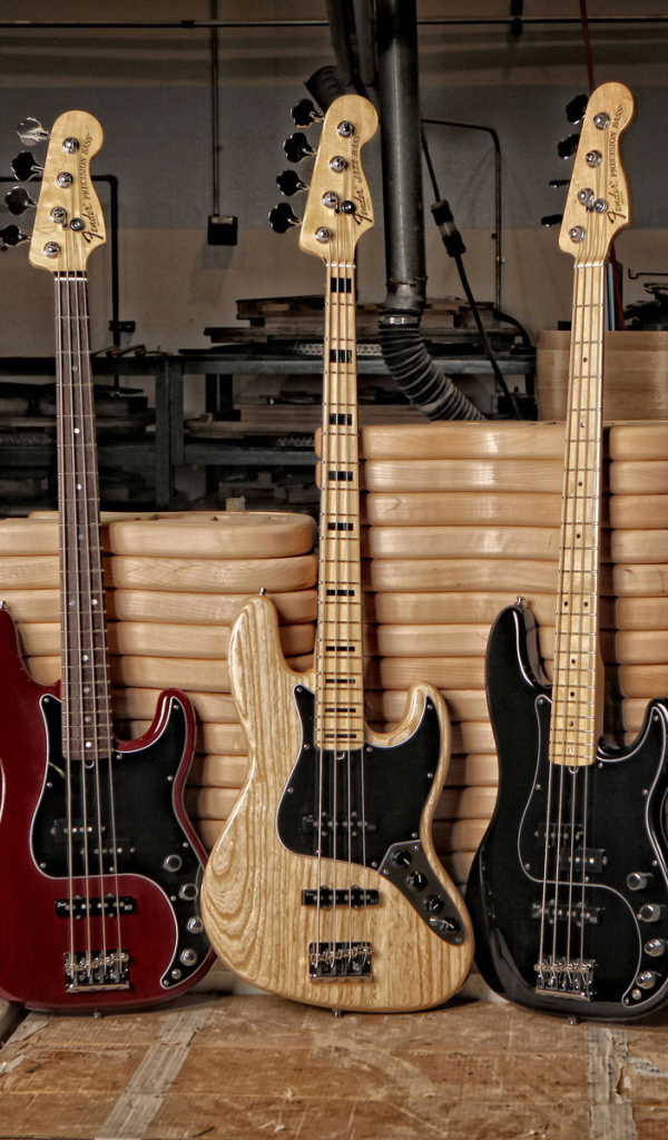 Бас гитары Фендер