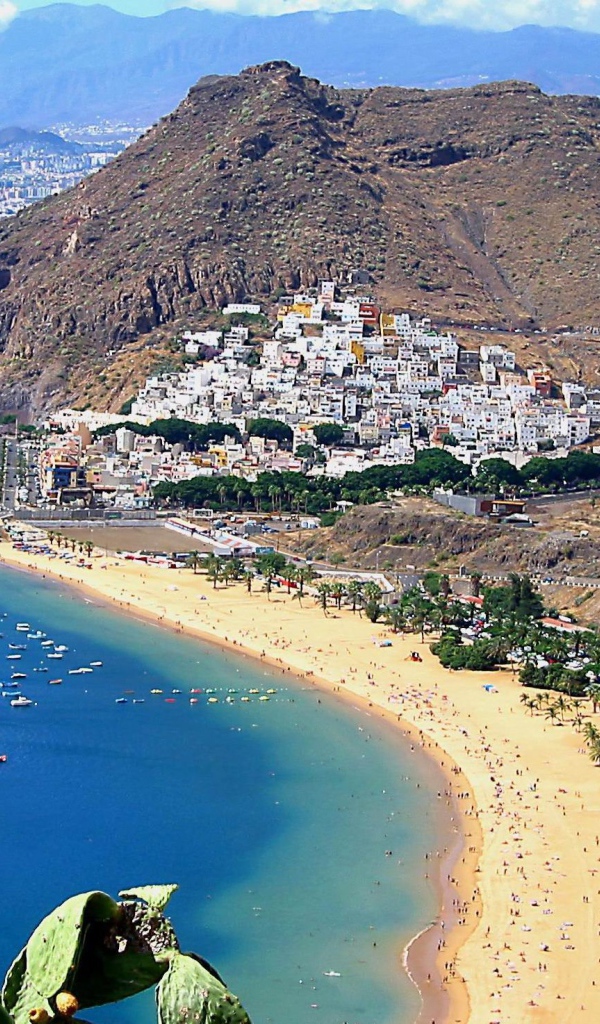 Золотой пляж на Тенерифе