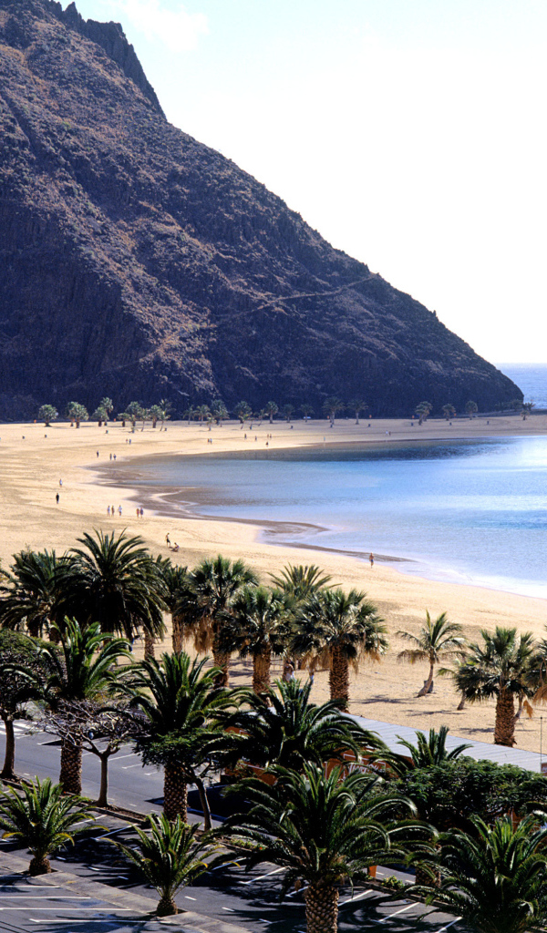 Белый пляж на Тенерифе