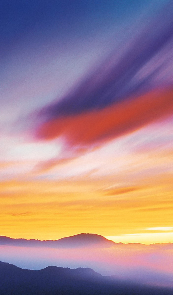 Разноцветные облака