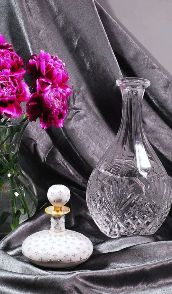 Букет цветов в стеклянной вазе