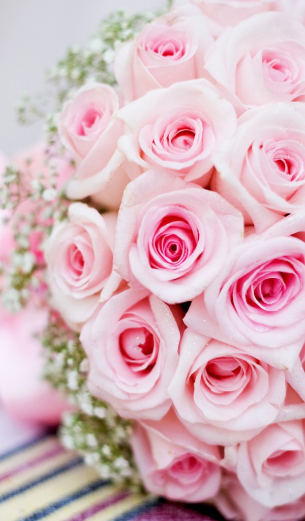 Букет розовых роз