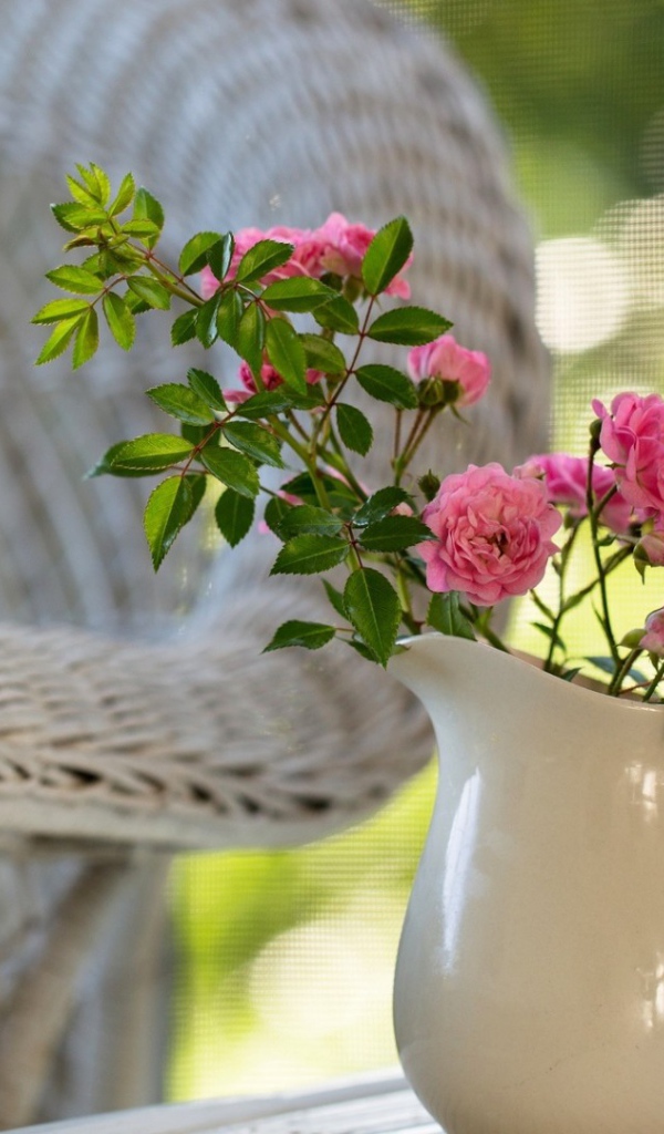 Цветы в кувшине