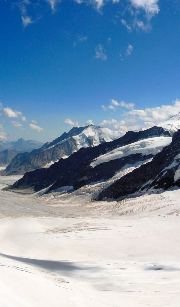 Ледник в горах