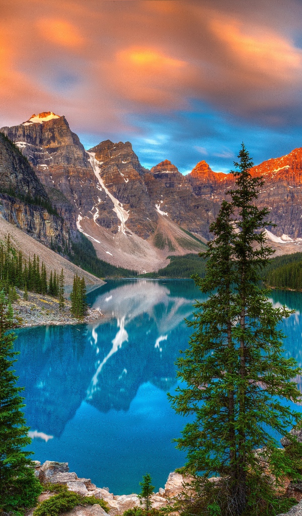 Горы в Канаде