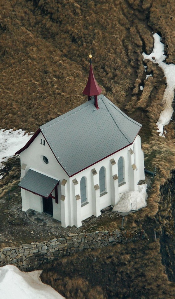 Часовня у отвесного обрыва