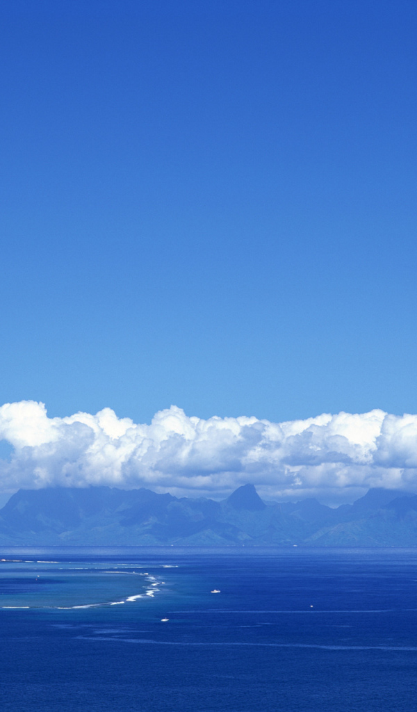 Голубые горы за морем