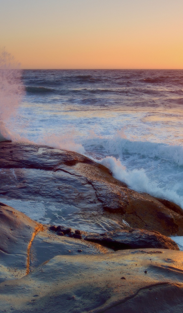 Море волнуется перед закатом