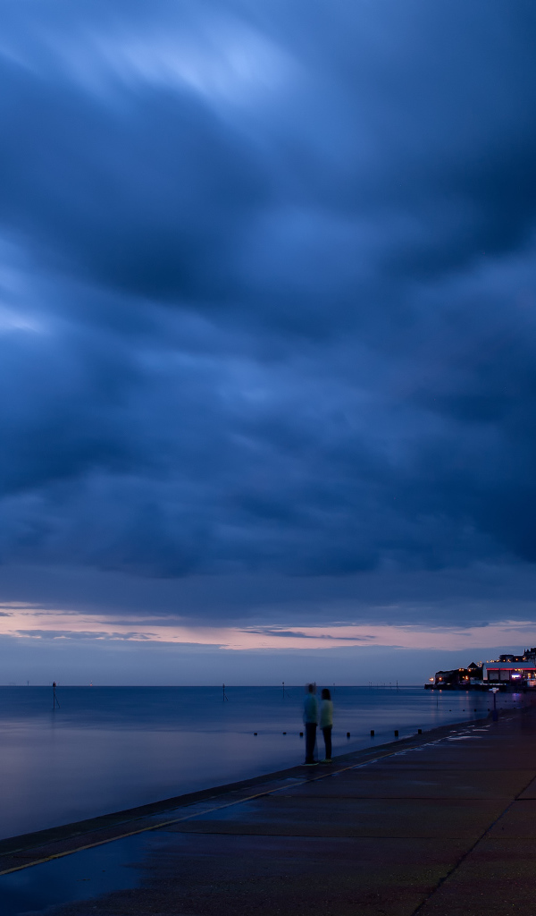 Ночное синее море