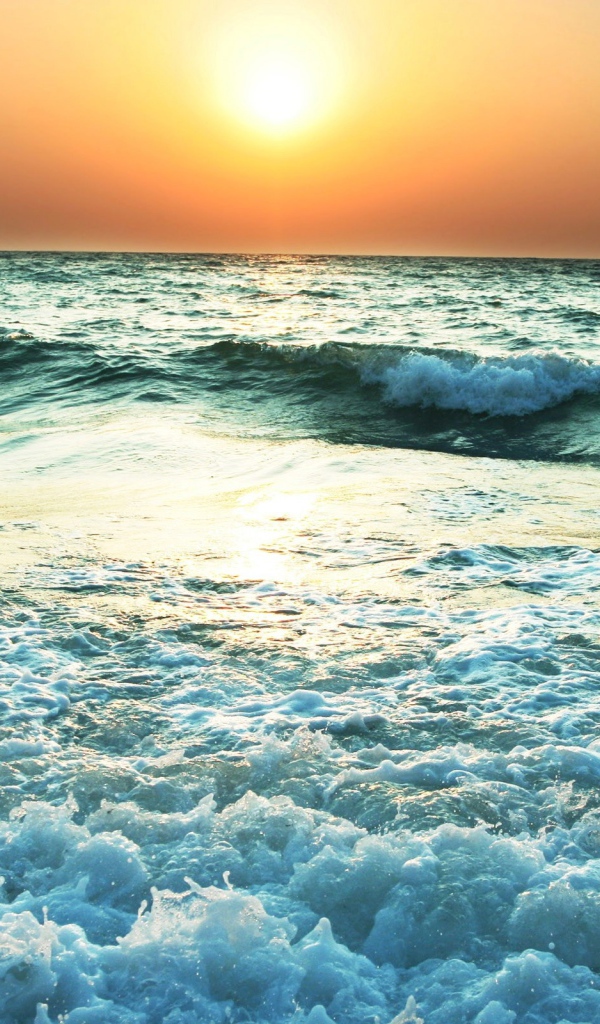 Закат у моря