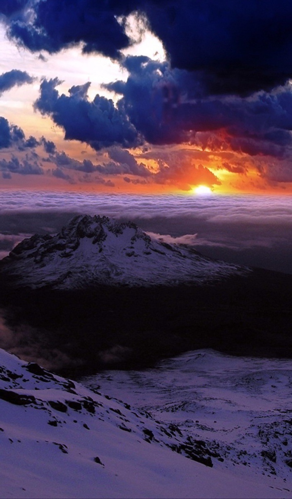 Закат на горной высоте