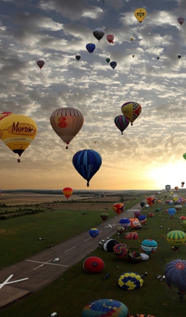	  Hot air balloon flights