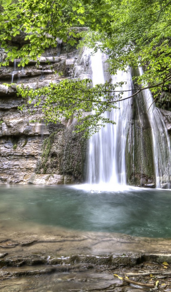 Прекрасный водопад