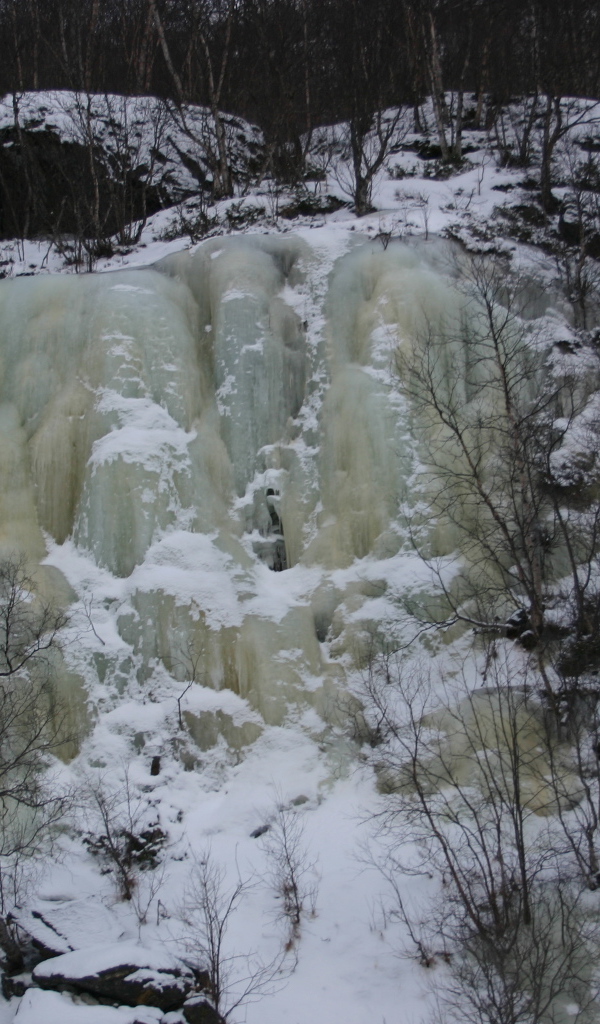 Замерзший водопад в Норвегии