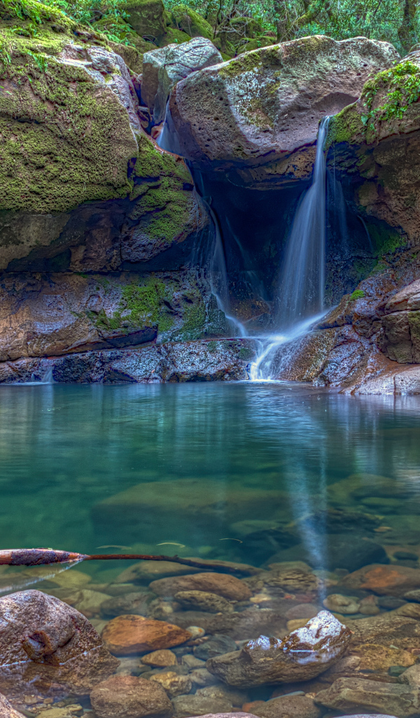 Водопад в Калифорнии, США