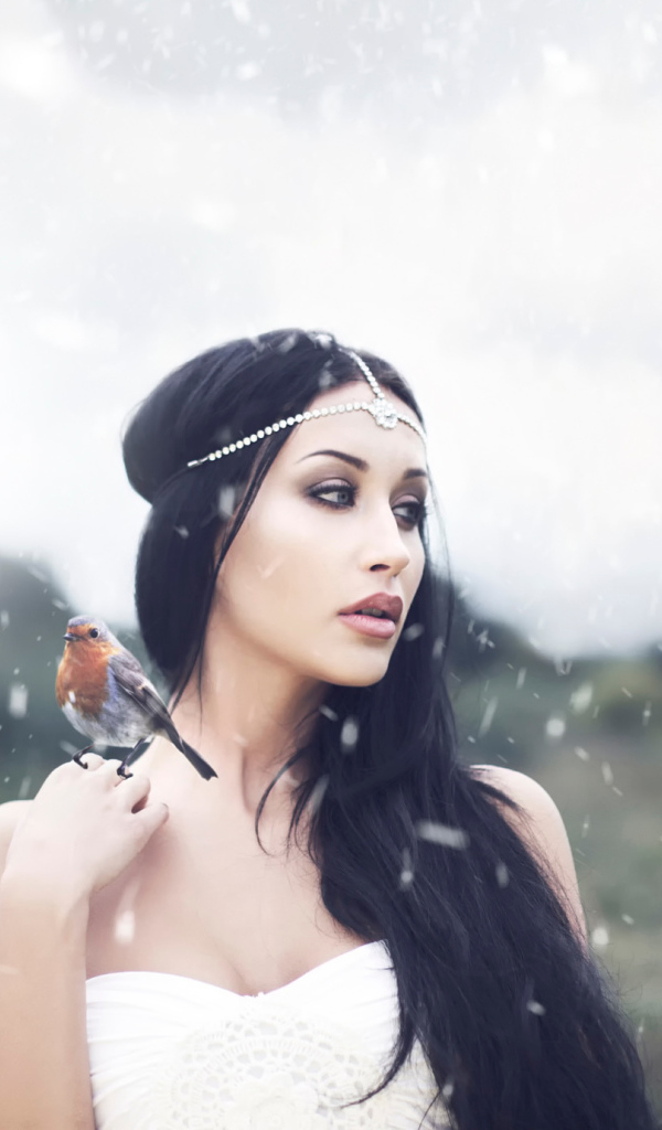 Птица на плече