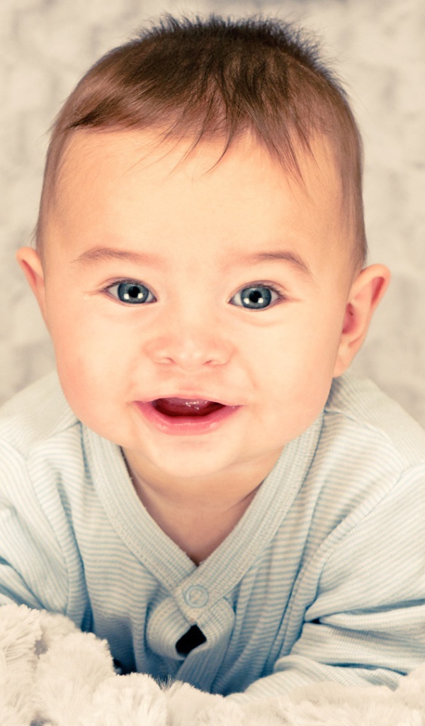 Очаровательный ребенок