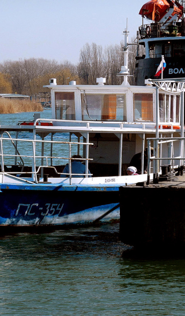 Речной причал в России