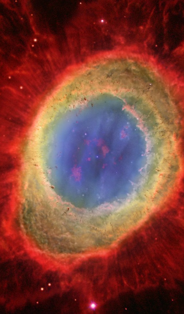 Туманность в форме глаза