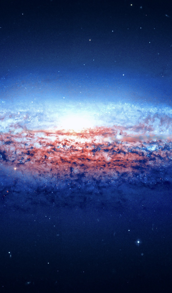 Яркая галактика